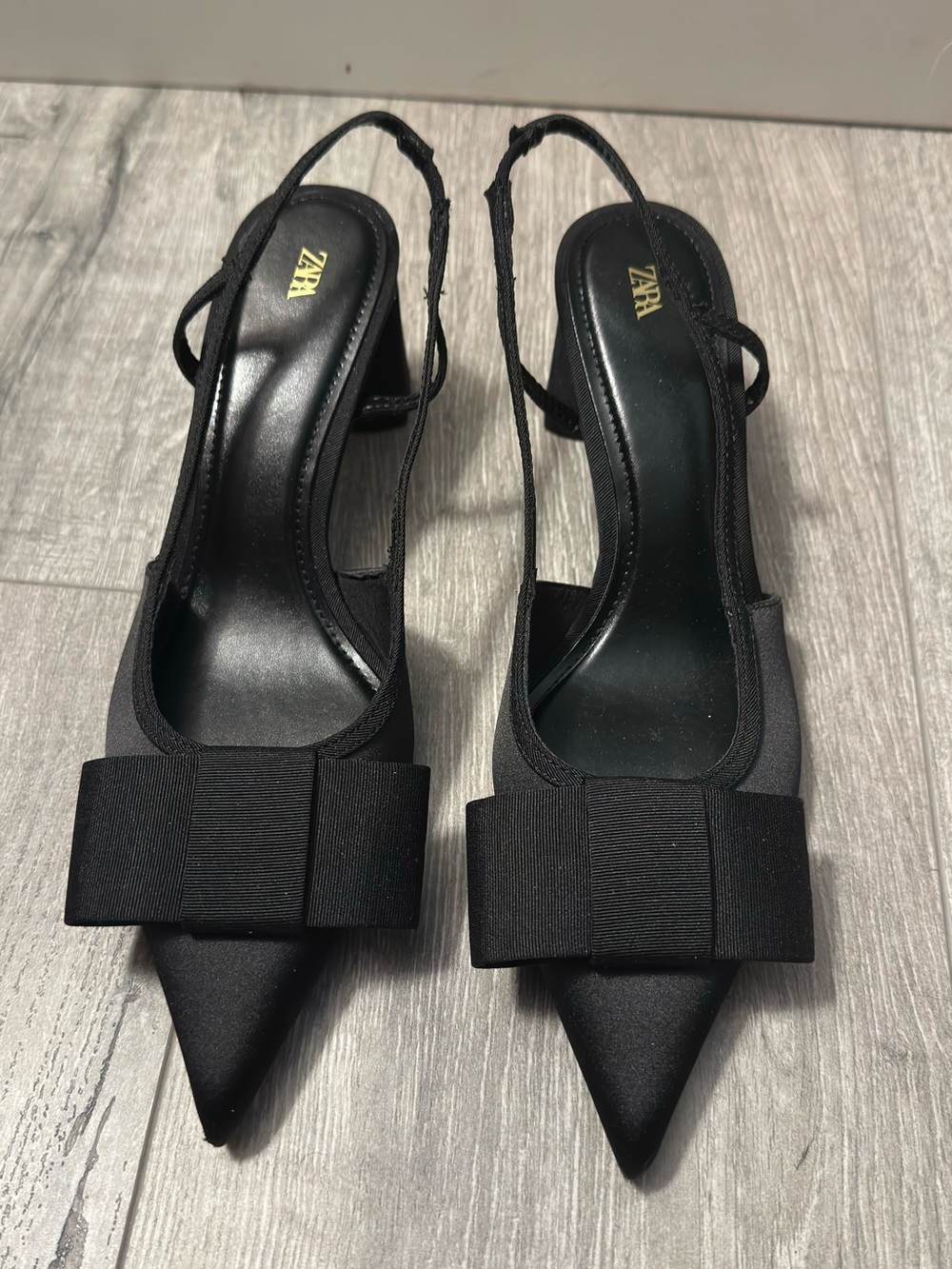 Zara Black Pointed Slingback Heels with Bow